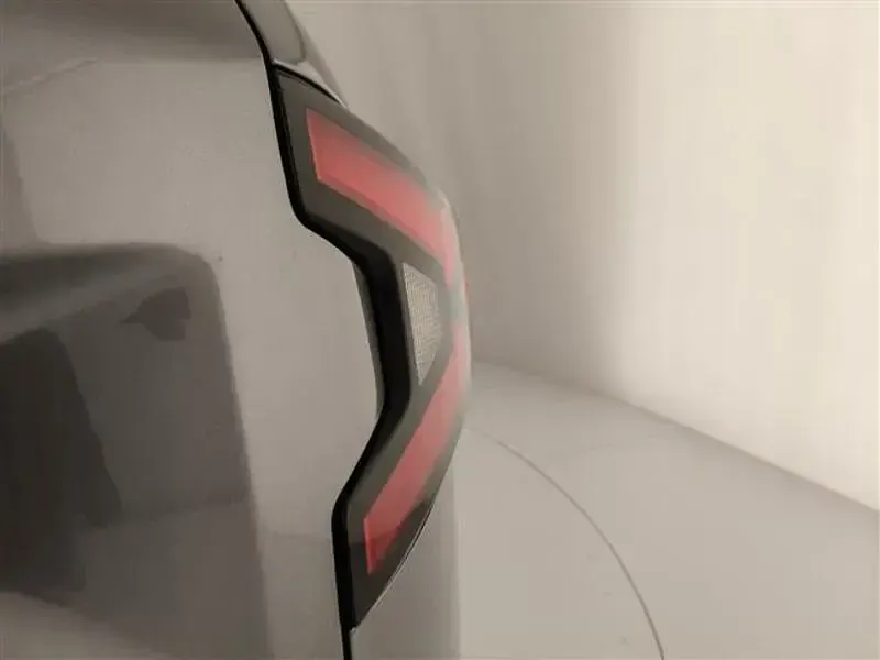 Usata Dacia Duster Journey 140 CV (102 kW) 2025 SUV