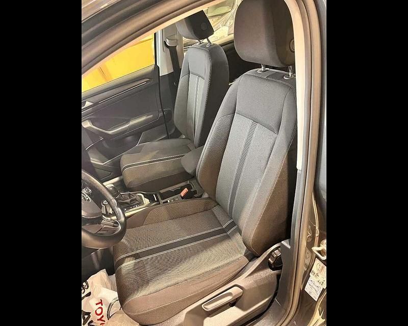 Usata VW T-Roc Advance 150 CV (110 kW) 2019 Grigio SUV