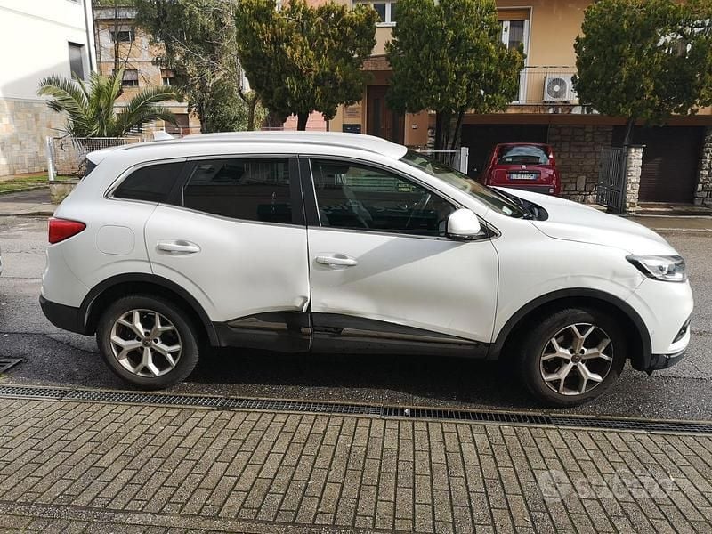 Usata Renault Kadjar 140 CV (102 kW) 2019 Bianco SUV