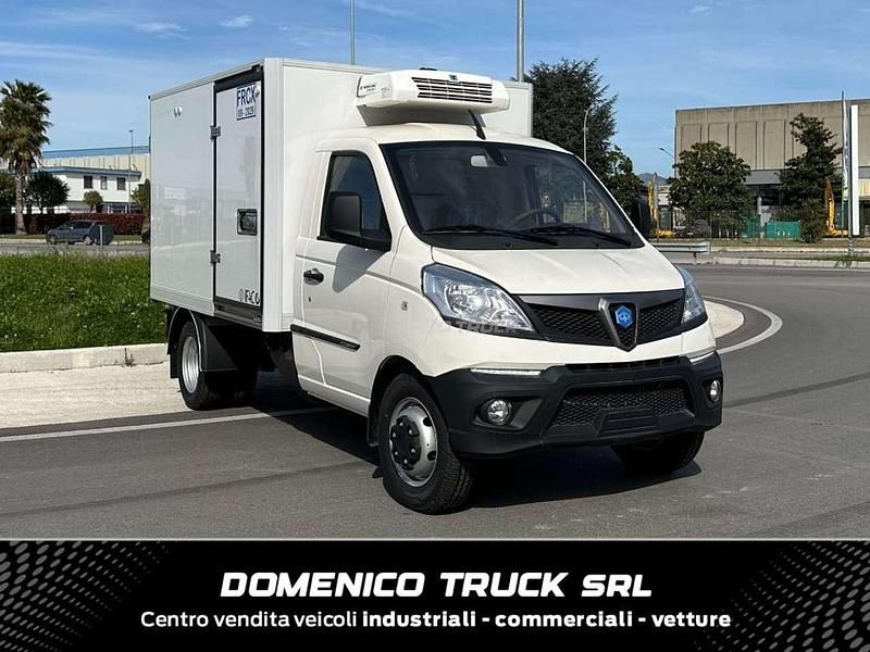 Nuova Piaggio Porter 110 CV (80 kW) 2026 Bianco Furgone