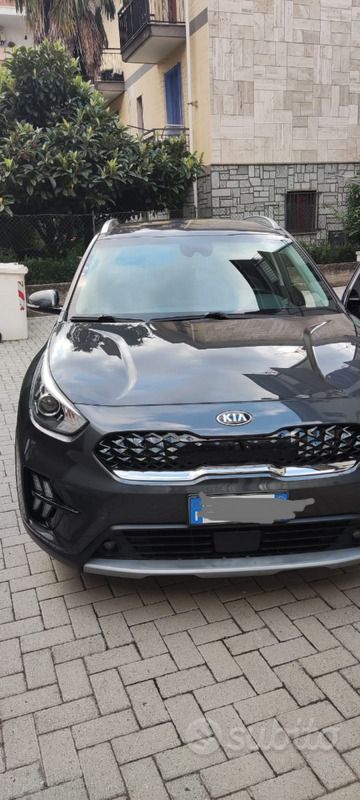 Usata Kia Niro 141 CV (103 kW) 2021 Nero SUV