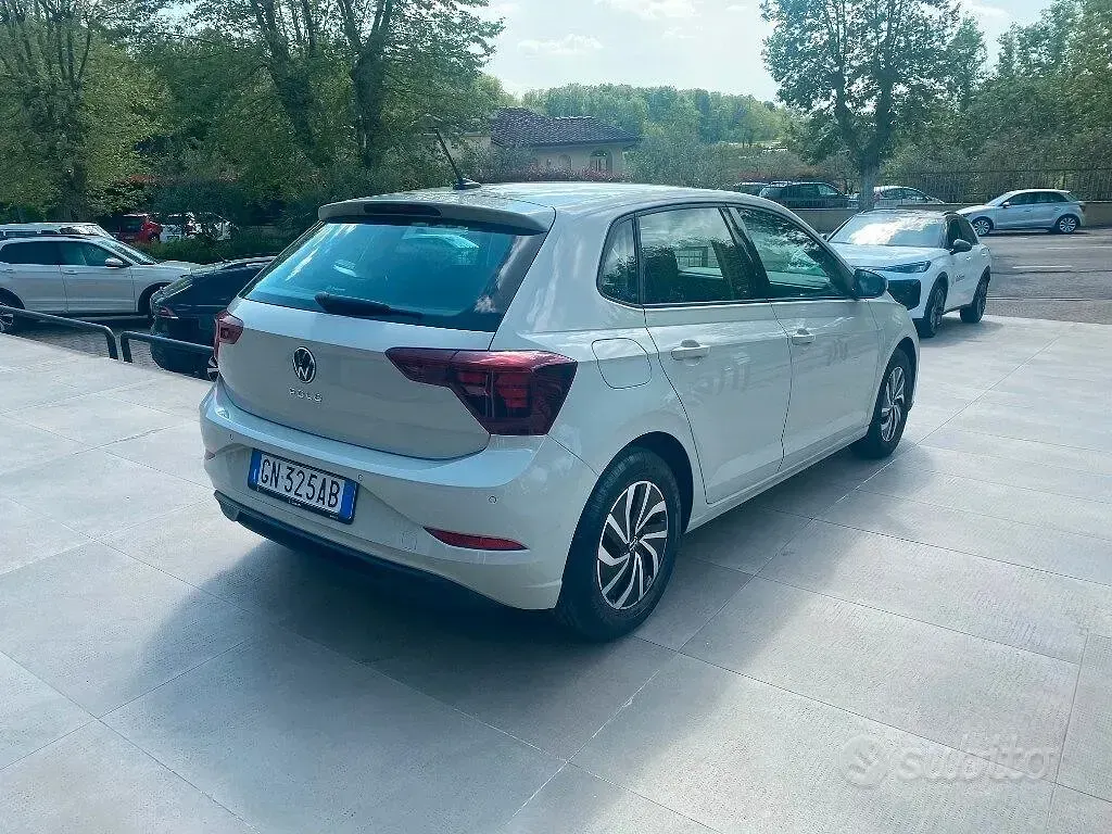 Occasion VW Polo Life 95 ch (69 kW) 2023 Altro Citadine