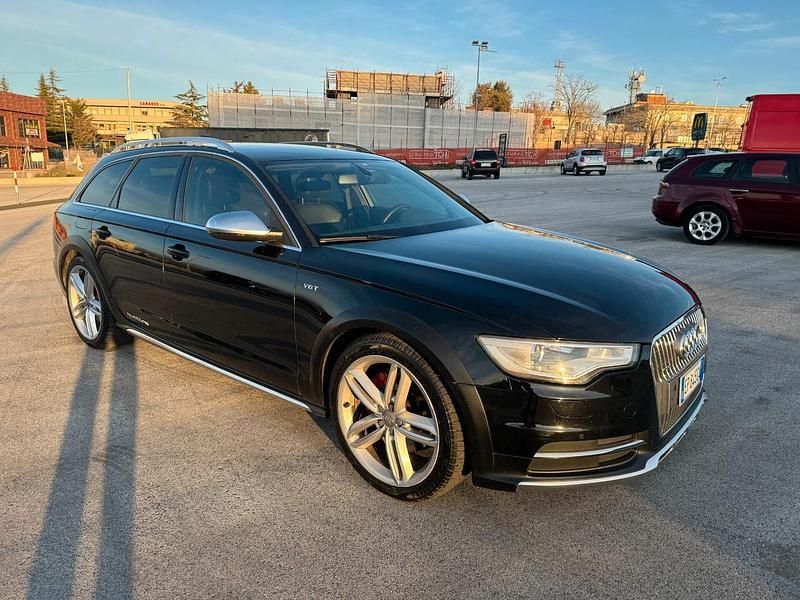 Usata Audi A6 Allroad 245 CV (180 kW) 2012 Nero Station wagon