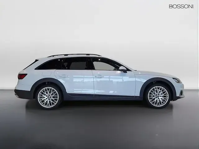 Usata Audi A4 Allroad Business 204 CV (150 kW) 2023 Bianco ghiaccio metallizzato Station wagon