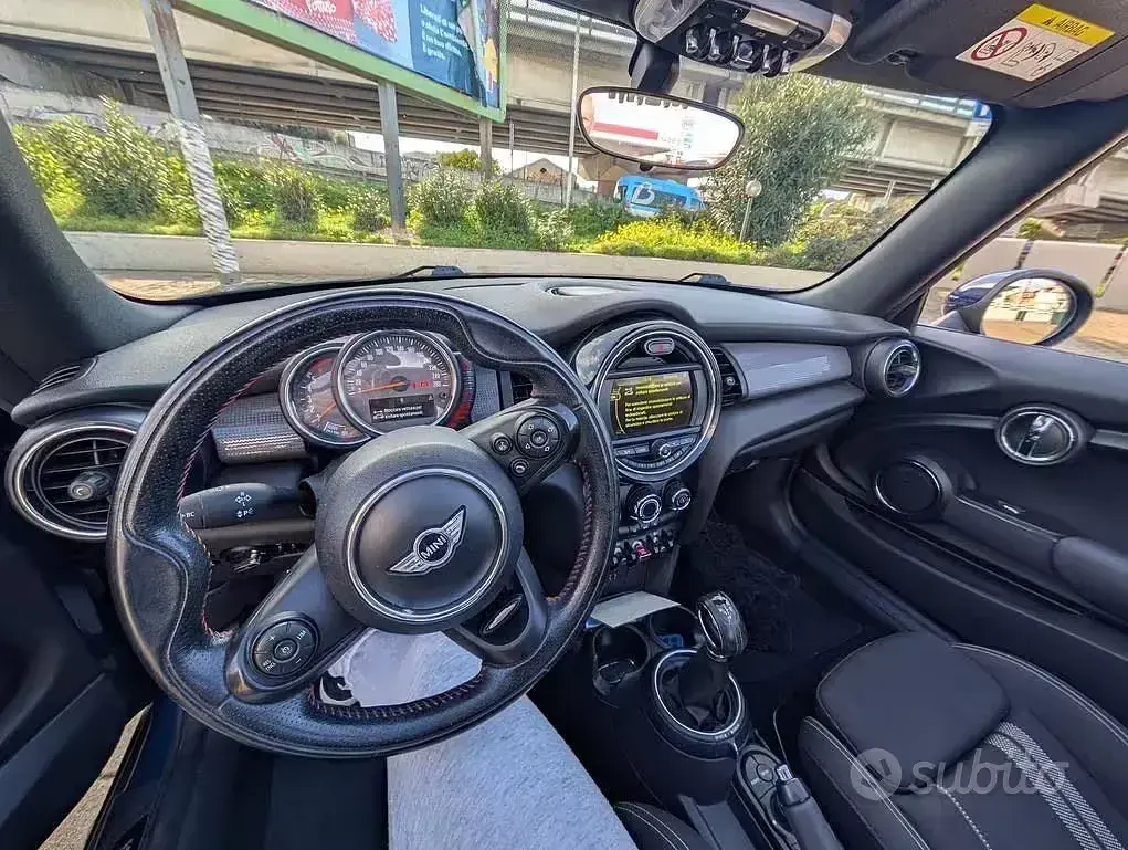 Usata Mini Cooper D Cabriolet 116 CV (85 kW) 2016 Bluazzurro Cabrio