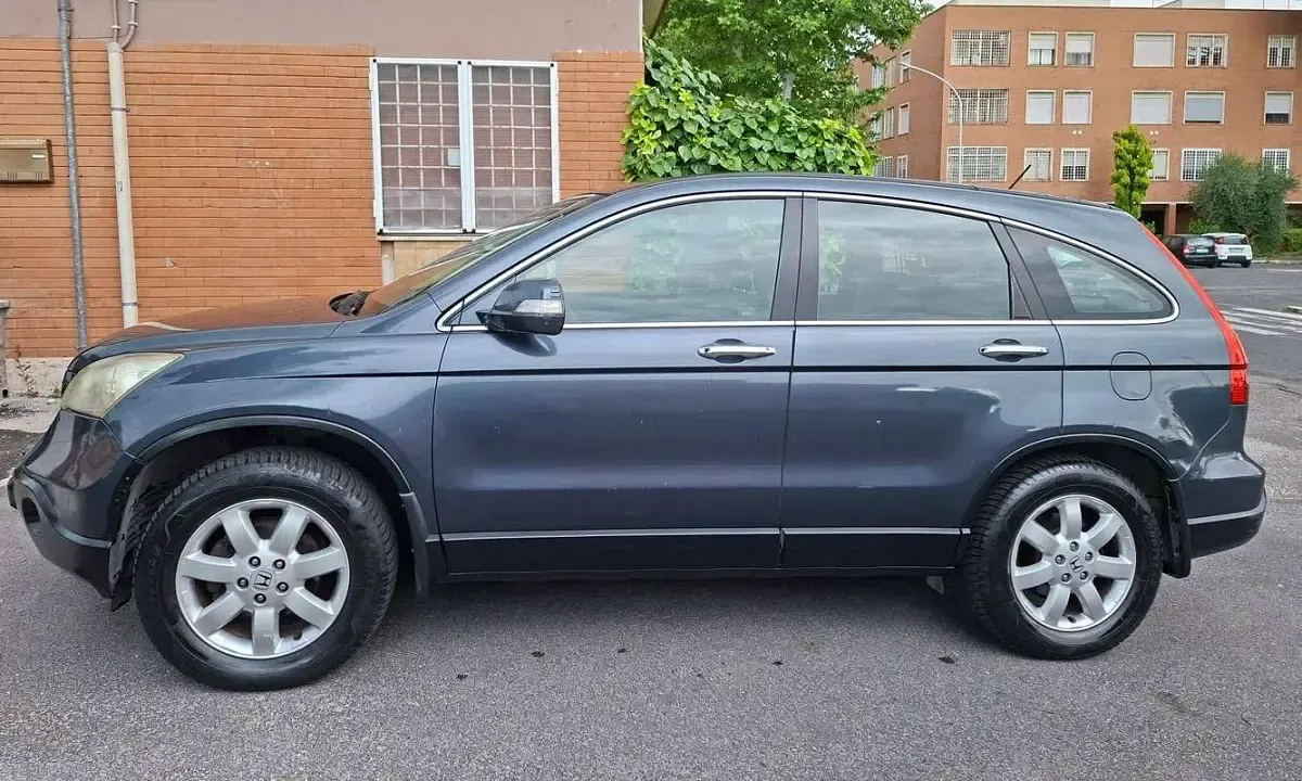 Usata Honda CR-V Elegance 140 CV (102 kW) 2009 Grigio SUV