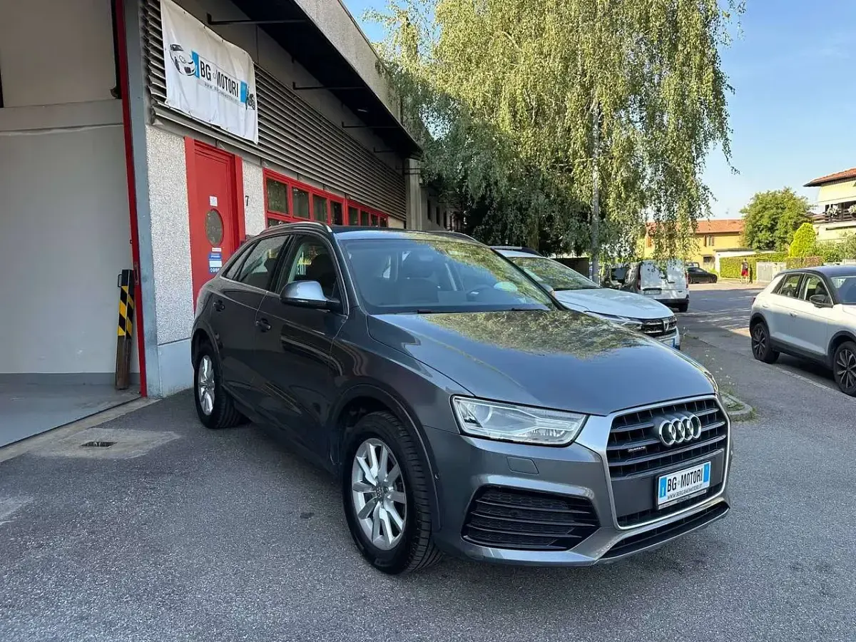 Usata Audi Q3 Sport 150 CV (110 kW) 2017 Grigio SUV