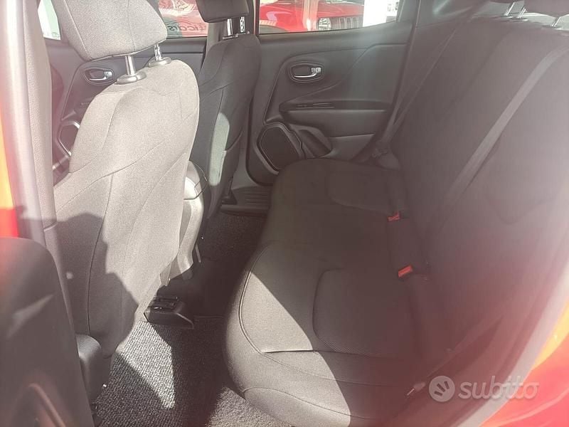 Usata Jeep Renegade Longitude 131 CV (96 kW) 2022 Rosso SUV