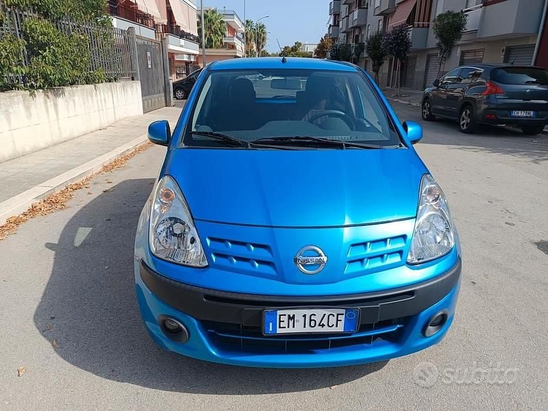 Usata Nissan Pixo Acenta 68 CV (50 kW) 2012 Blu Utilitaria