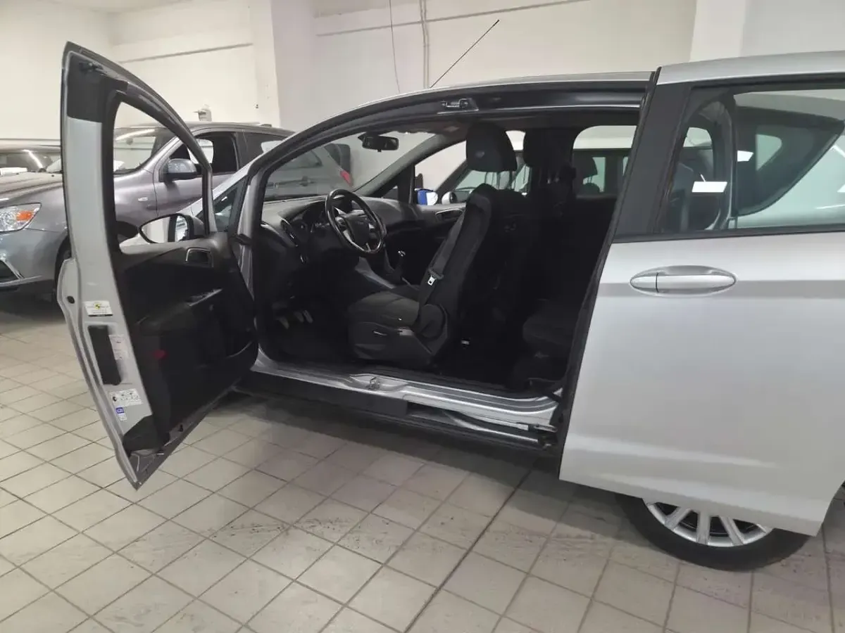 Usata Ford B-MAX Business Edition 75 CV (55 kW) 2017 Argento Monovolume