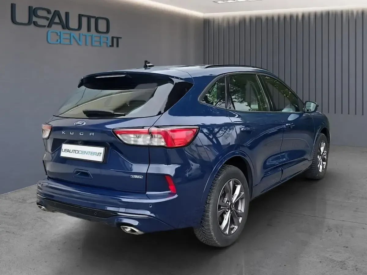 Usata Ford Kuga ST-Line X 225 CV (165 kW) 2021 Blu/azzurro SUV