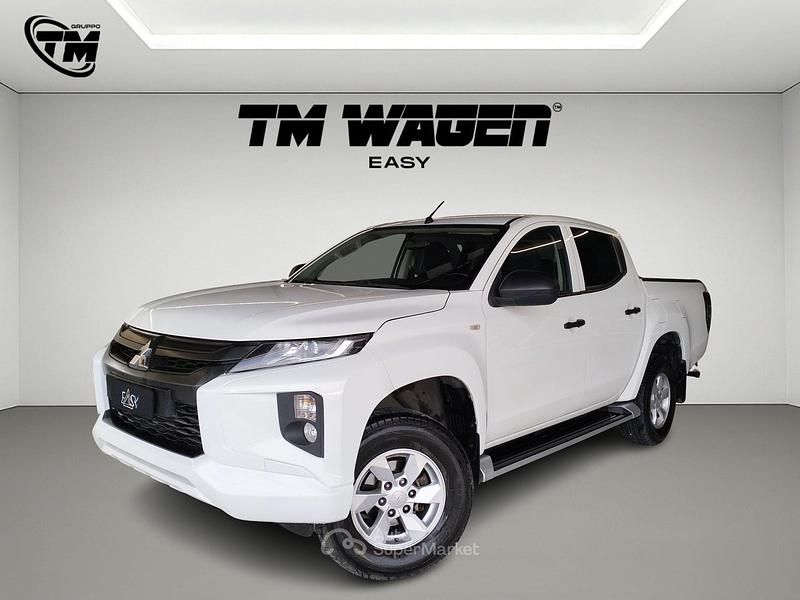 Usata Mitsubishi L200 Invite 150 CV (110 kW) 2020 Bianco Pick-up