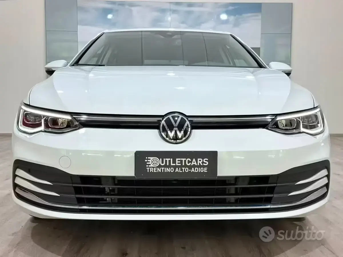 Usata VW Golf VIII Style 131 CV (96 kW) 2020 Bianco Berlina