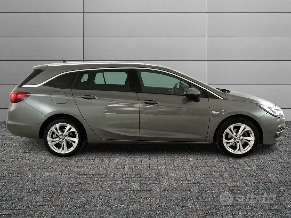 Usata Opel Astra 122 CV (89 kW) 2020 Grigio Station wagon