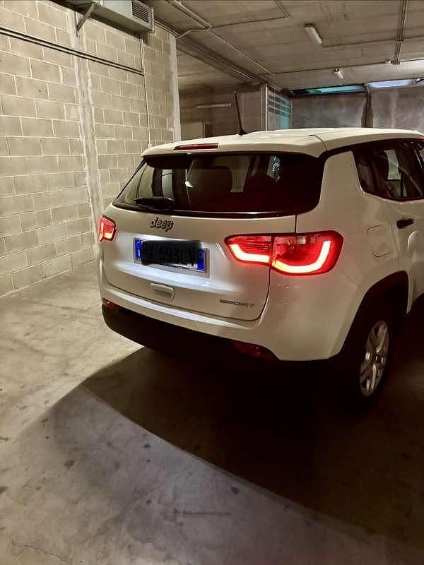 Usata Jeep Compass Sport 140 CV (102 kW) 2019 SUV