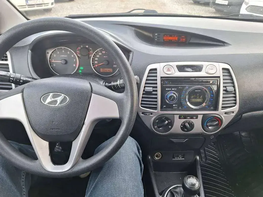 Usata Hyundai i20 117 CV (86 kW) 2009 Blu/azzurro Utilitaria