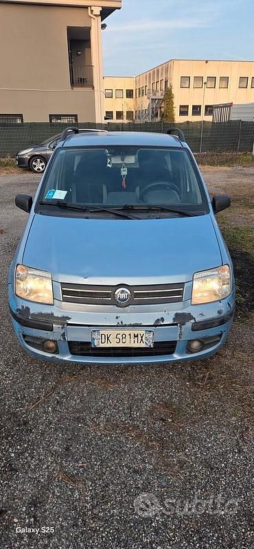 Usata Fiat Panda 2005 Blu Utilitaria