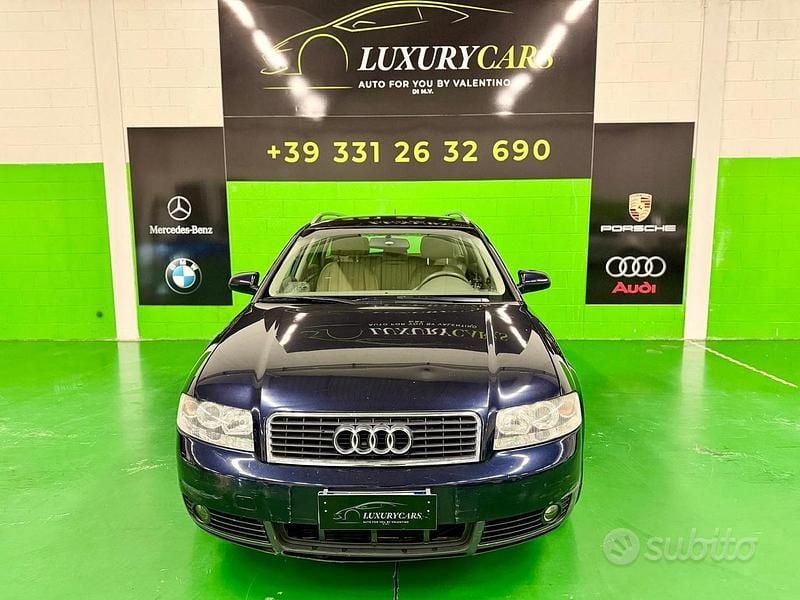 Blu Usata 2001 Audi A4 Tre volumi | 3599 € (Buon prezzo) - Immagine 1/4