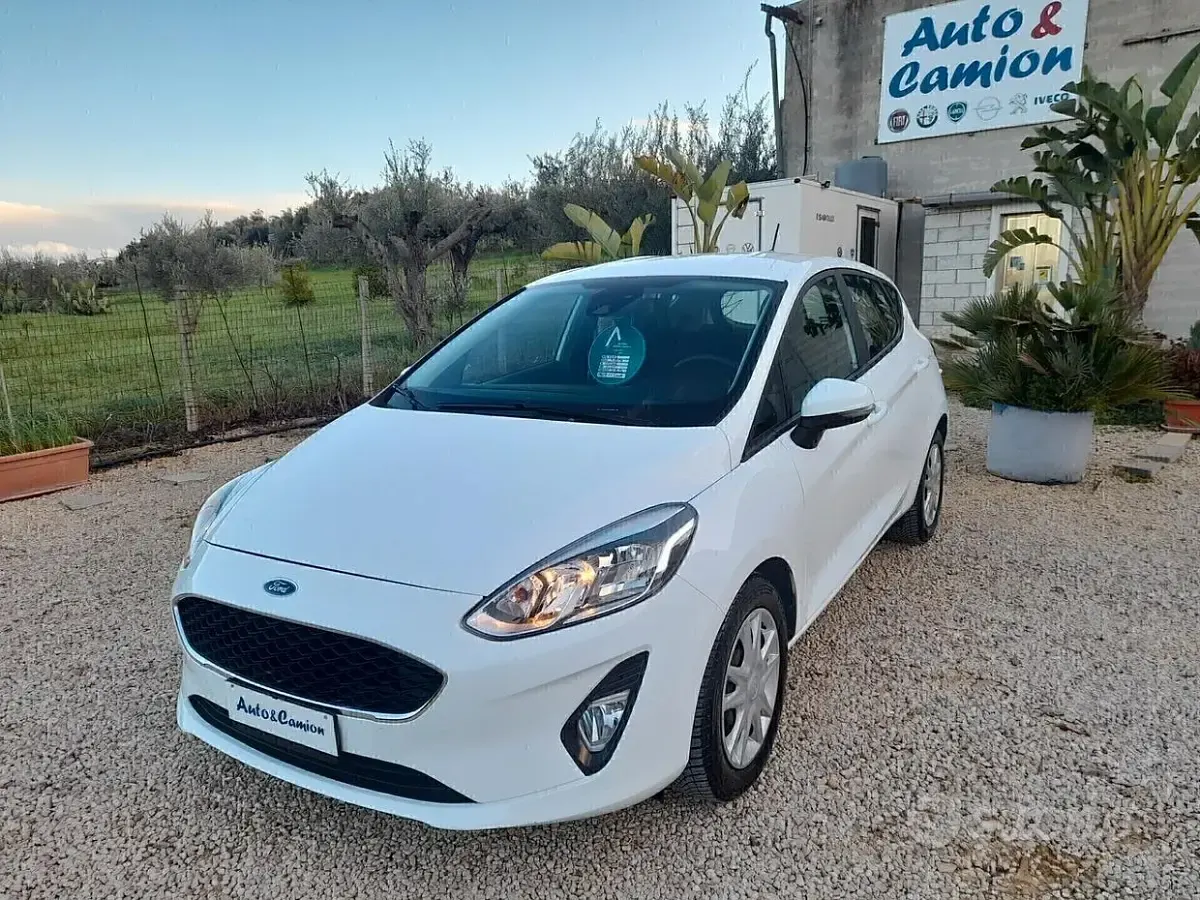 Usata Ford Fiesta S 86 CV (63 kW) 2020 Bianco Utilitaria
