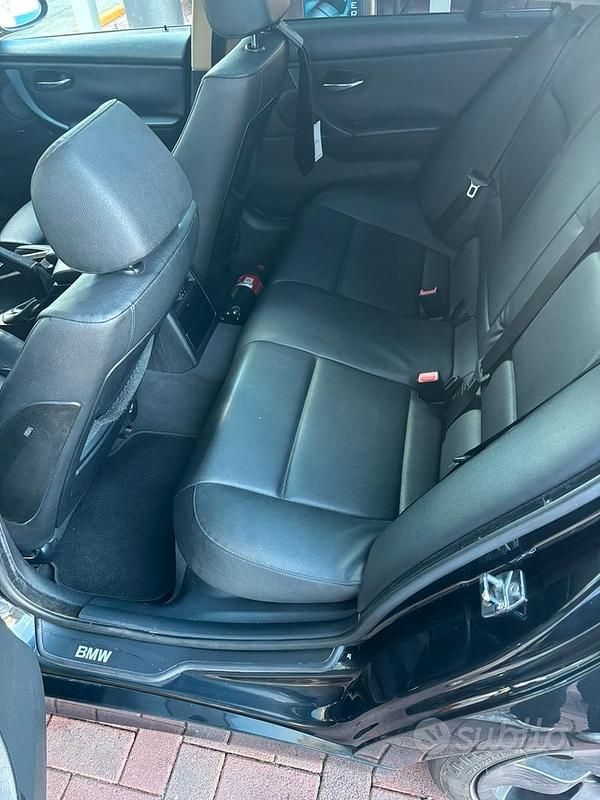 Usata BMW 320 M Sport 150 CV (110 kW) 2007 Nero Station wagon