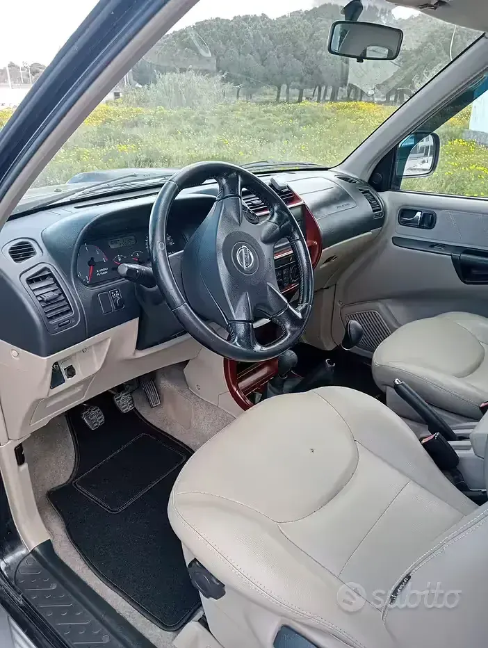 Usata Nissan Terrano 154 CV (113 kW) 2003 Nero SUV