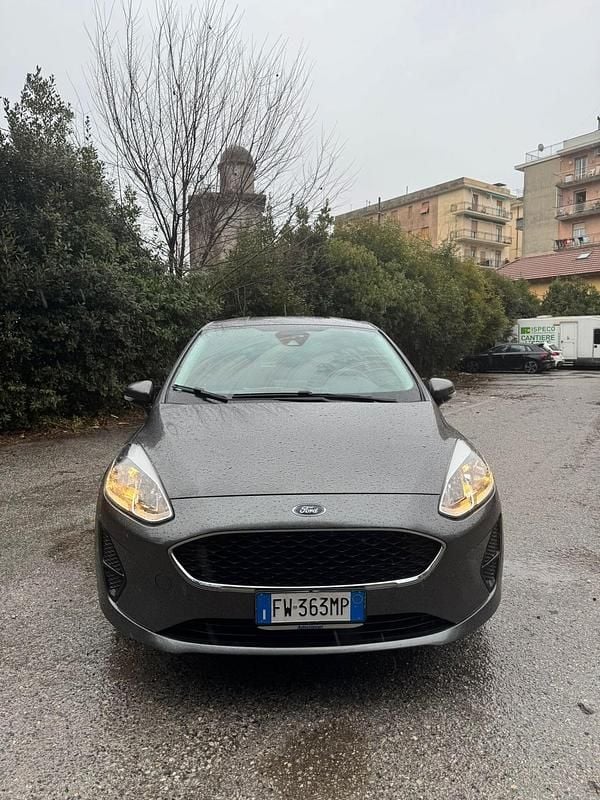 Usata Ford Fiesta Titanium 85 CV (62 kW) 2019 Grigio Berlina