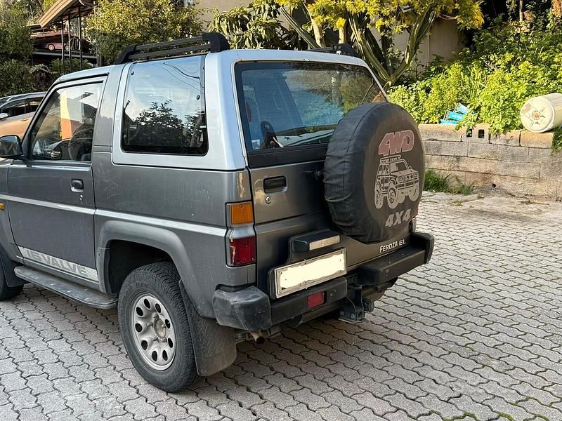 Usata Daihatsu Feroza 1990 Grigio SUV