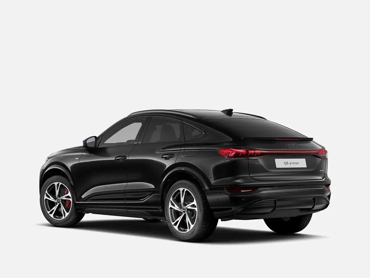 Nuova Audi Q6 Sportback e-tron S-Line 119 kW (163 CV) 2026 Nero mythos metallizzato SUV