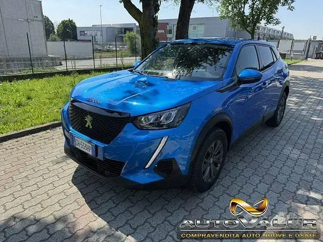 Usata Peugeot 2008 Active 101 CV (74 kW) 2021 Blu SUV