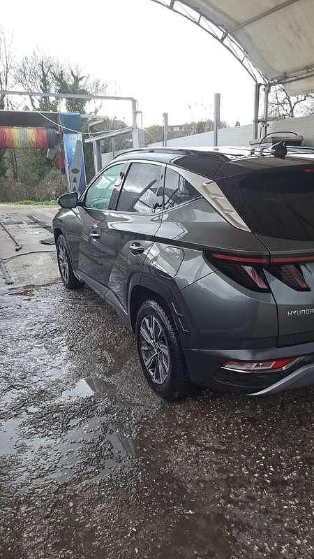 Second-hand Hyundai Tucson 179 CP (131 kW) 2023 Verde SUV