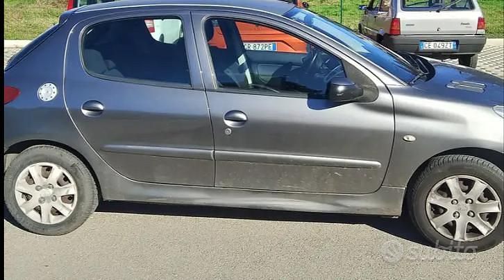 Usata Peugeot 206 60 CV (44 kW) 2009 Grigio Berlina