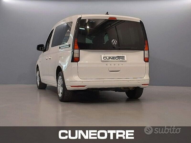 Usata VW Caddy 114 CV (83 kW) 2022 Bianco Monovolume
