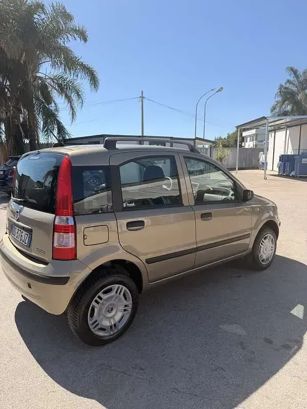 Usata Fiat Panda Climbing 60 CV (44 kW) 2008 Utilitaria