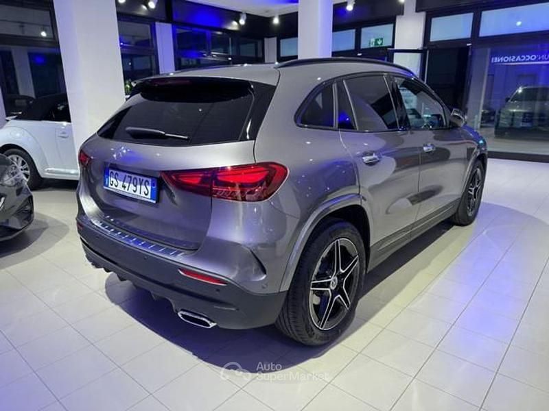Usata Mercedes GLA180 Advanced Plus 150 CV (110 kW) 2024 Gray SUV