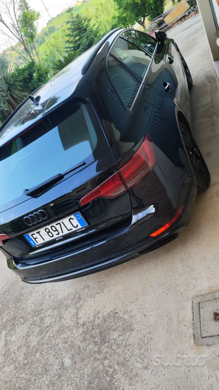 Usata Audi A4 140 CV (102 kW) 2018 Nero Station wagon