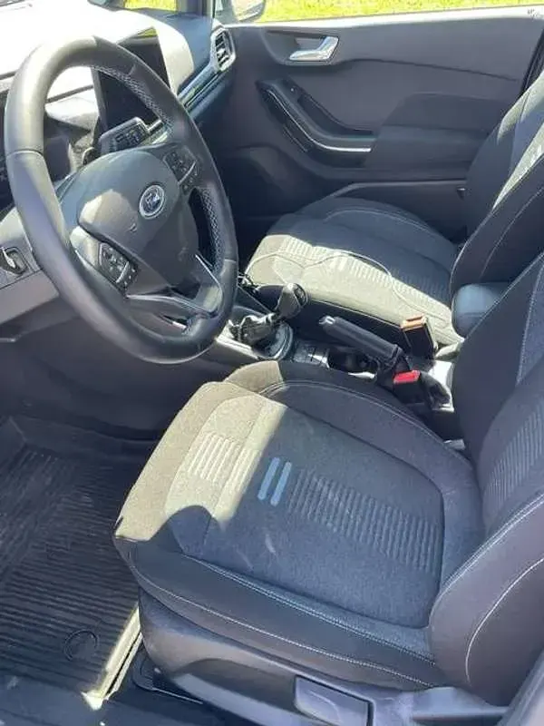 Usata Ford Fiesta Active 125 CV (91 kW) 2023 Bianco Utilitaria