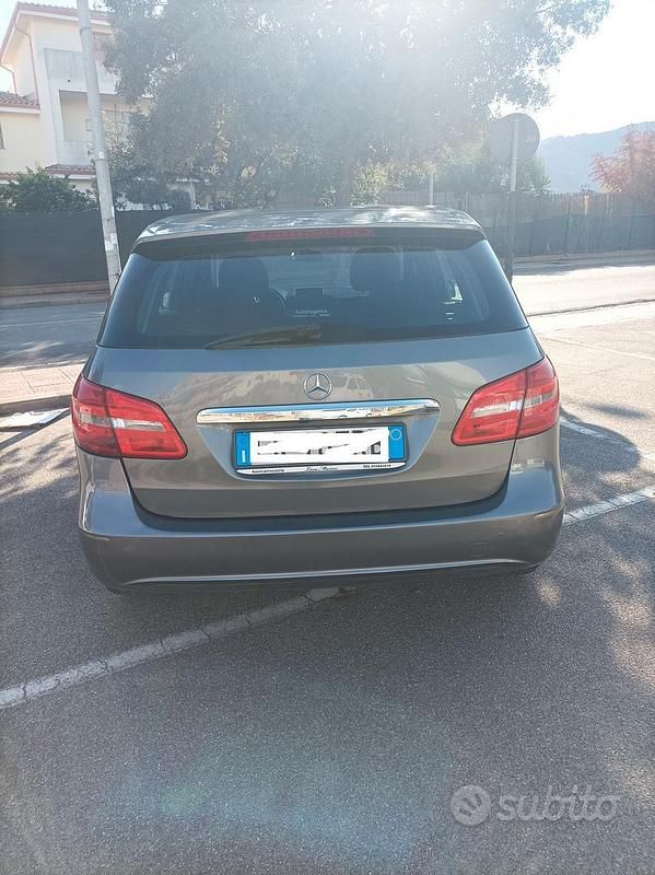 Usata Mercedes B180 2013 Monovolume