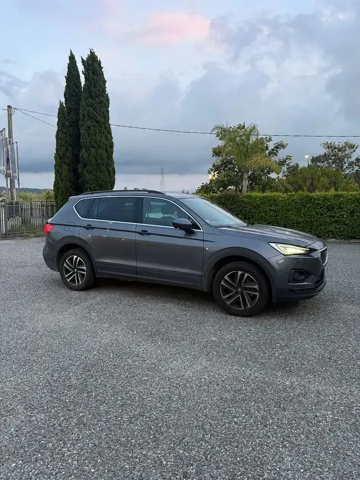 Usata Seat Tarraco Style 150 CV (110 kW) 2020 Grigio SUV