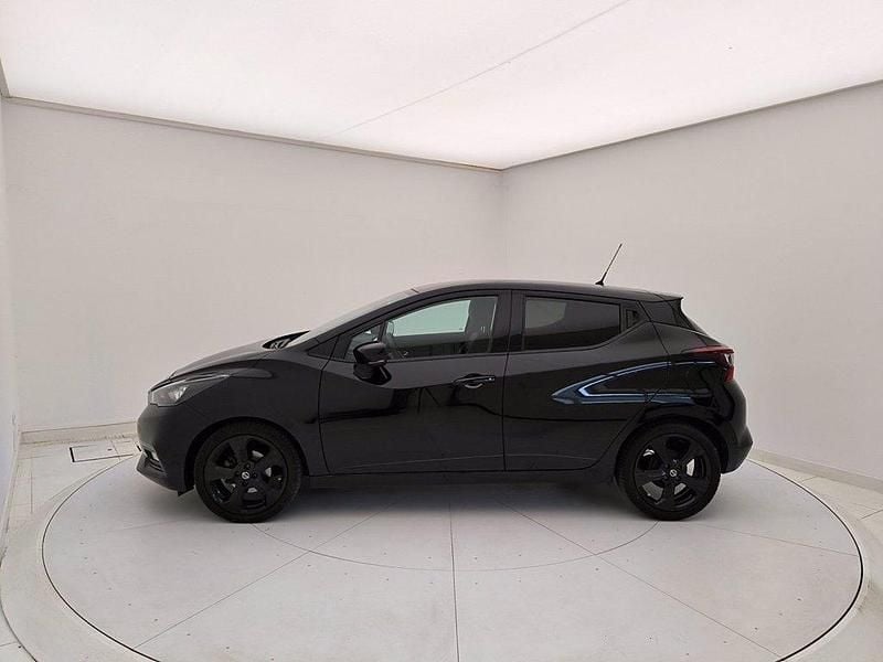 Begagnad Nissan Micra Acenta 92 HK (67 kW) 2023 Svart Halvkombi