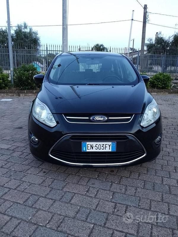 Nero Usata 2012 Ford C-MAX Monovolume | 5999 € (Buon prezzo) - Immagine 1/4