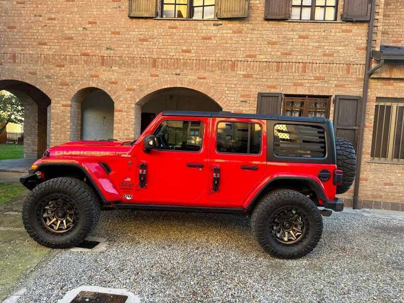 Usato 2018 Jeep Wrangler Unlimited 2.0 Benzin 272 CV (68.000 €)