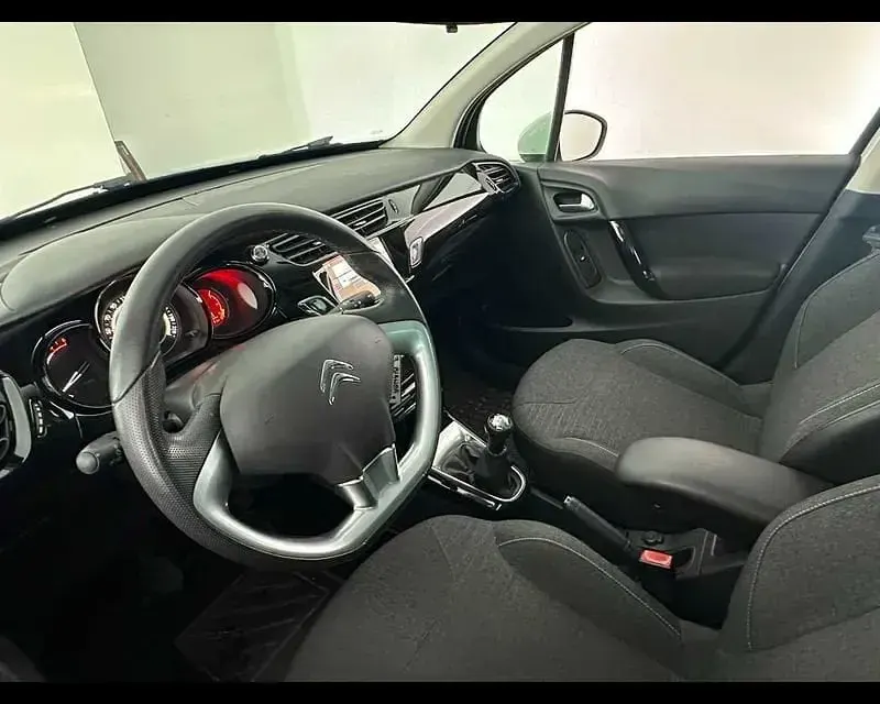 Usata Citroën C3 Exclusive 75 CV (55 kW) 2016 Bianco Berlina