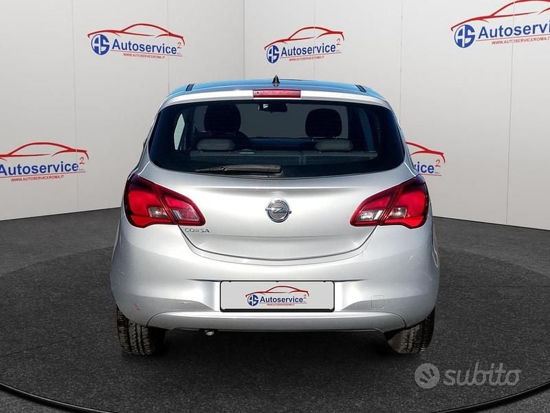 Usata Opel Corsa 90 CV (66 kW) 2016 Grigio Utilitaria