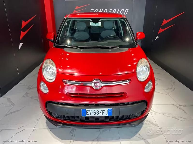 Usata Fiat 500L Living 105 CV (77 kW) 2014 Rosso Monovolume