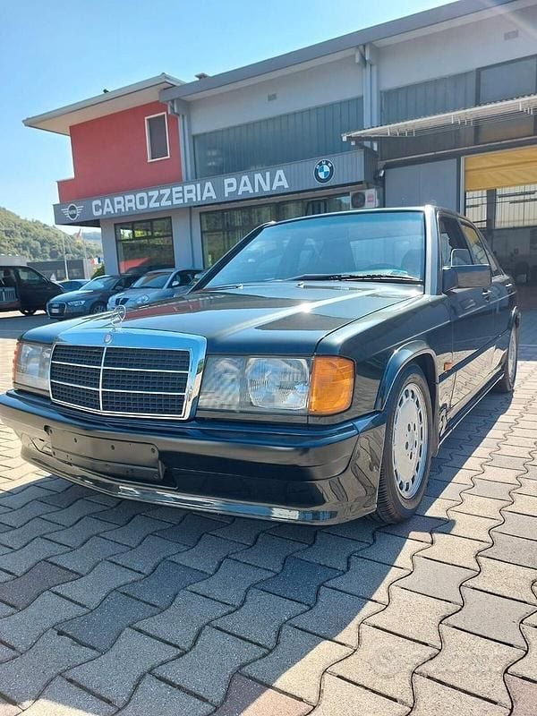Nero Usata 1986 Mercedes 190 Tre volumi | 40.000 € - Immagine 1/4