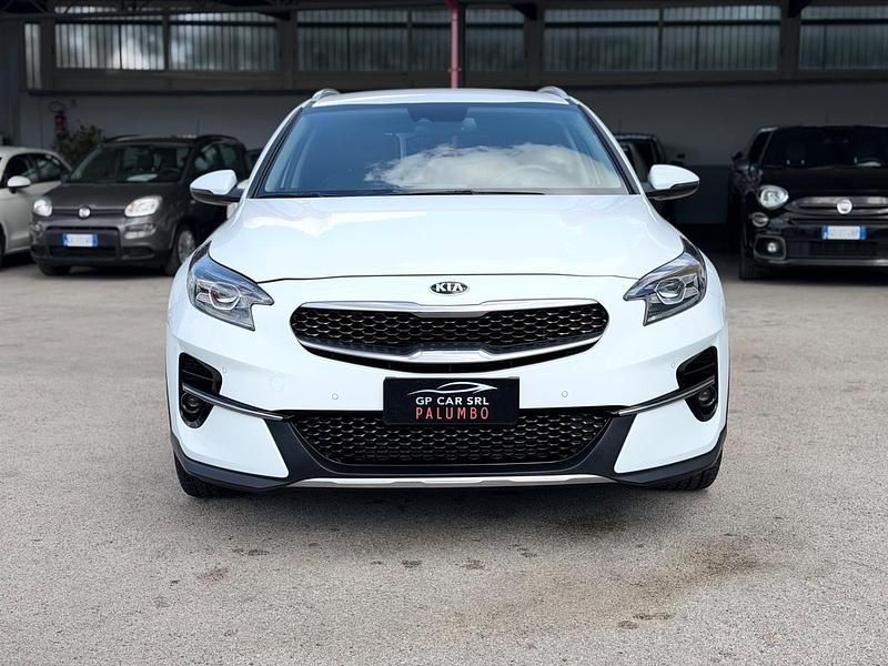 Usata Kia XCeed 135 CV (99 kW) 2022 Bianco SUV