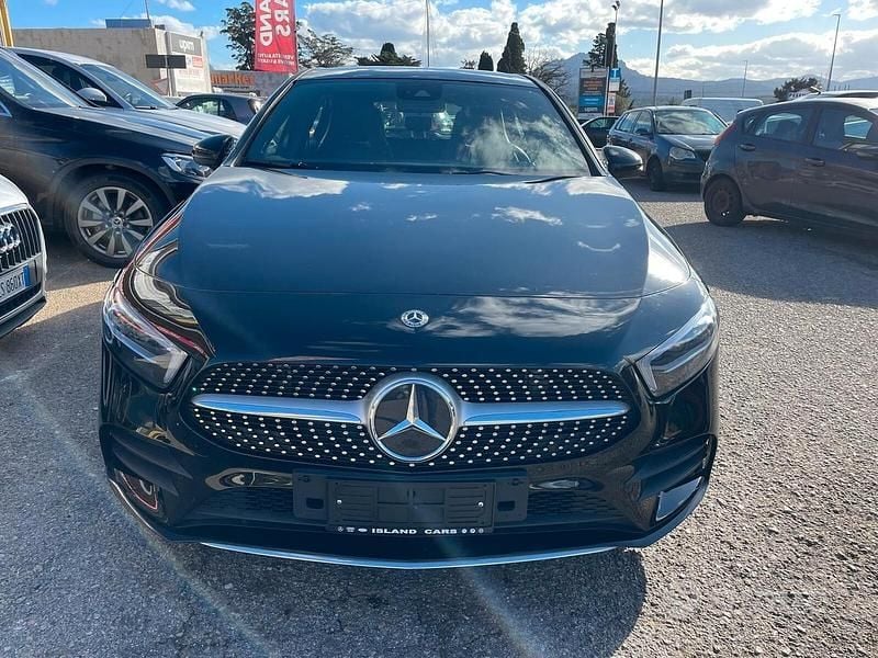 Käytetty Mercedes A200 AMG 163 HP (119 kW) 2020 Musta Sedan