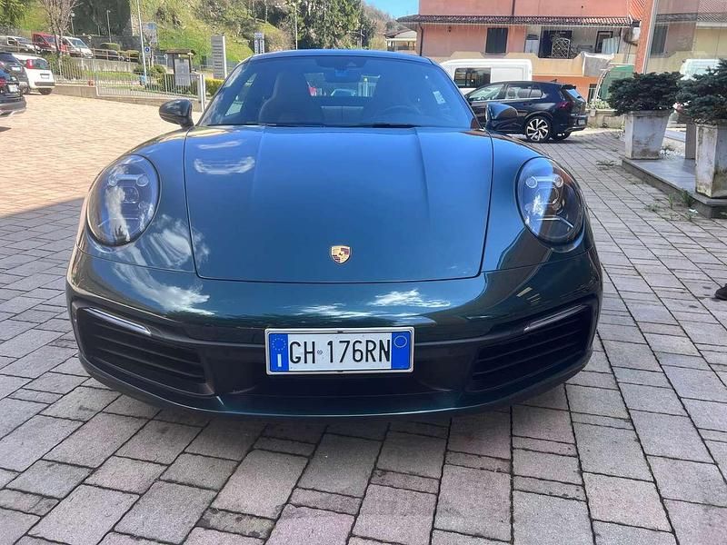 Usata Porsche 911 Carrera 4 385 CV (283 kW) 2022 Verde Coupé