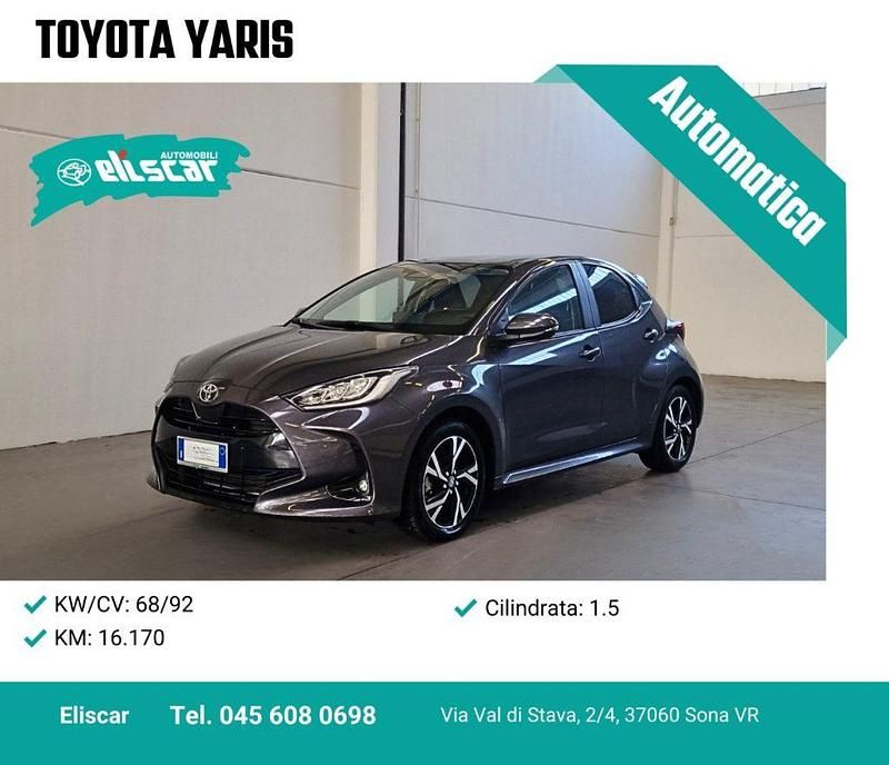 Usata Toyota Yaris Hybrid Trend 92 CV (67 kW) 2025 Grigio Berlina