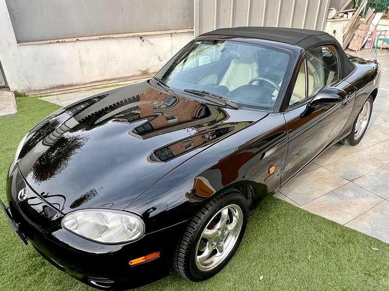 Usata 2003 Mazda MX5 Cabrio | 14.000 € (Molto cara) - Immagine 1/4